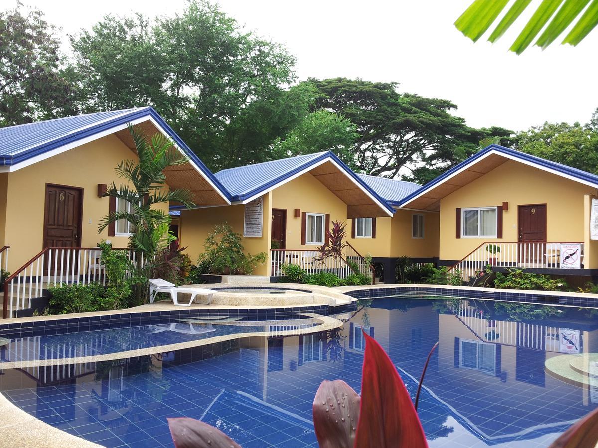 Blue Lagoon Inn & Suites Puerto Princesa Exteriör bild